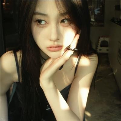 女猎鹰人